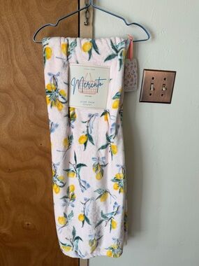 Cato Blush Throw with Lemon Motif - Yellow & Pink